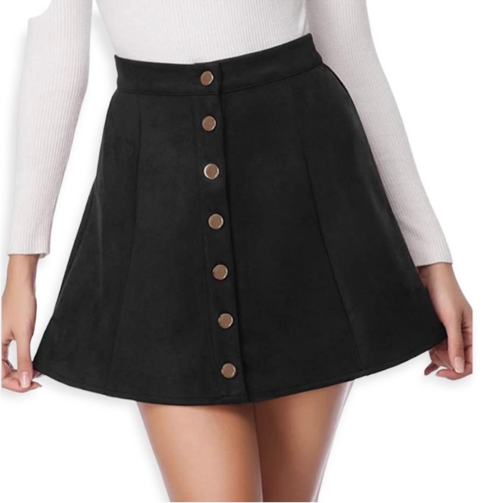 NWT Fuiloth Faux Suede Feel Mini Skirt Size S - Picture 2 of 4